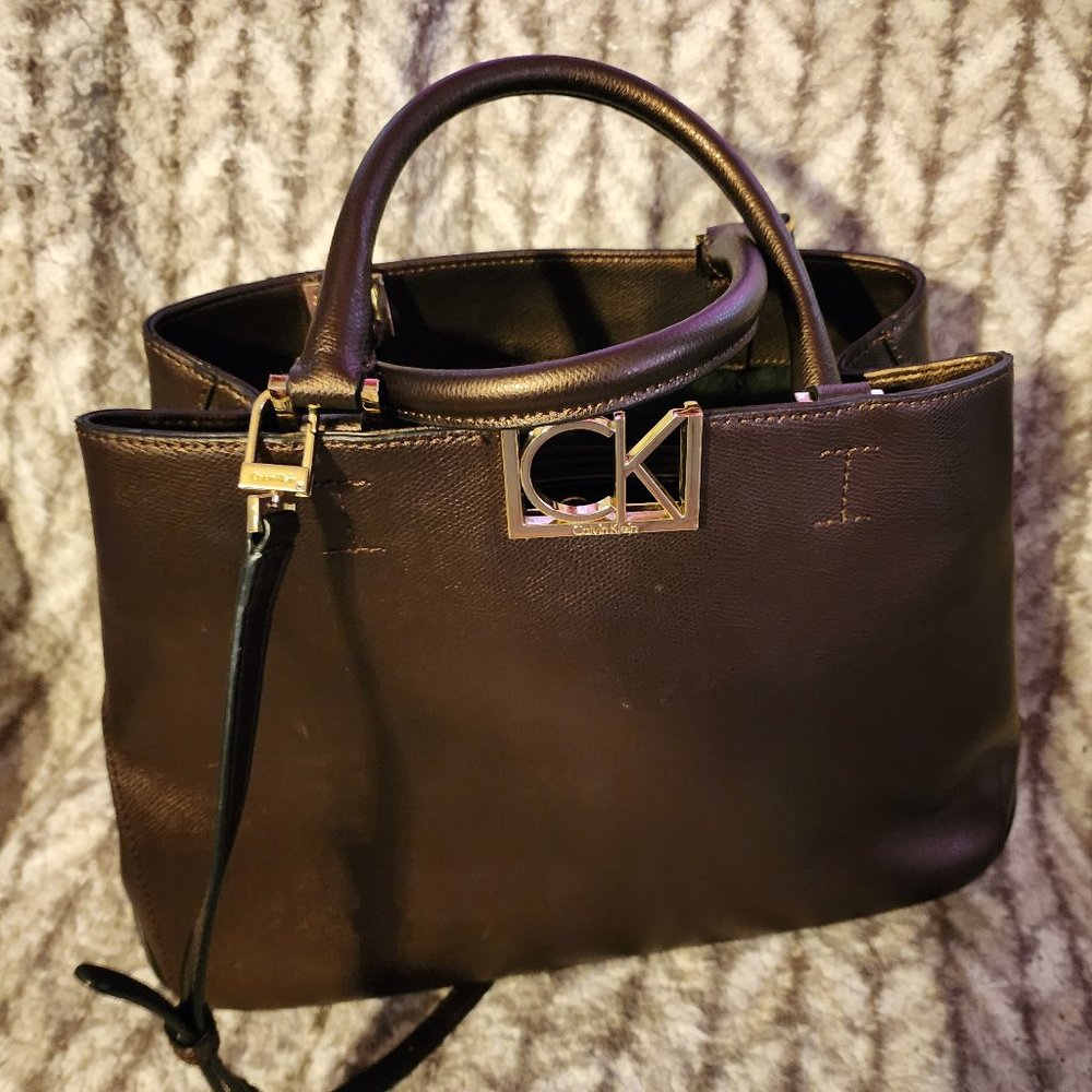 EUC CALVIN KLEIN BRONZE BAG PURSE ARM HAND BAG